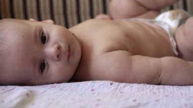 Aile, çocukluk insanları. 