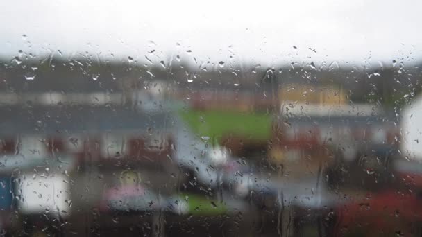 Regen Druppels Glas Moessonseizoen Water Druppelt Naar Beneden Wazig Natuur — Stockvideo