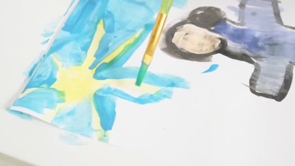 Close Talented Little Girl Female Artist Draws Mother Sun Summer — Wideo stockowe