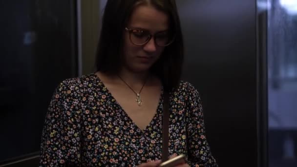 Close Shot Young Attractive Ukraine Female Glasses Sitting Moving City — Video