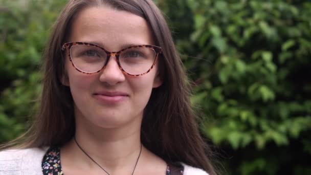 Happy Young European Woman Glasses Looking Camera Portrait Smilling Woman — Wideo stockowe