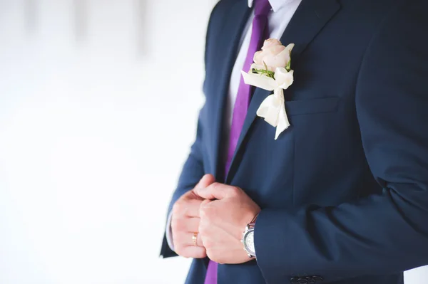 Novio en traje — Foto de Stock