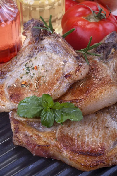 Chuletas de cerdo —  Fotos de Stock