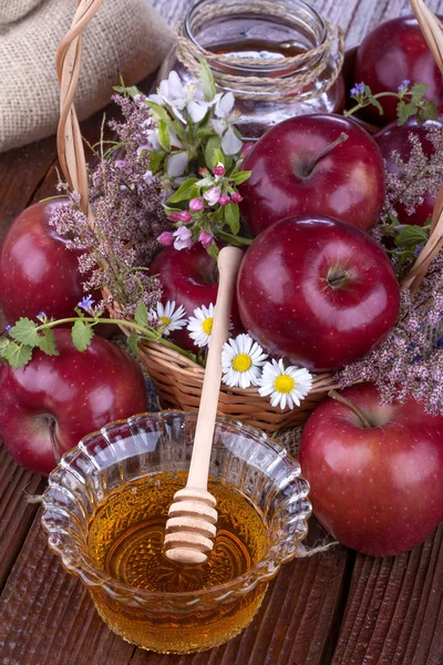Apples and honey — Stock Photo, Image