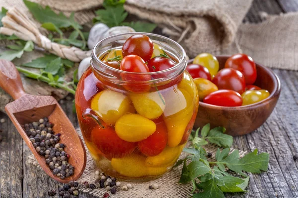 Canned tomato — Stock Photo, Image