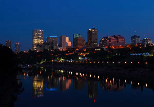 Edmonton City Skyline all'alba — Foto Stock