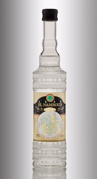 Botella de Arak El Namroud — Foto de Stock