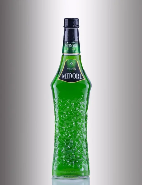 Μπουκάλι λικέρ πεπόνι midori — Φωτογραφία Αρχείου
