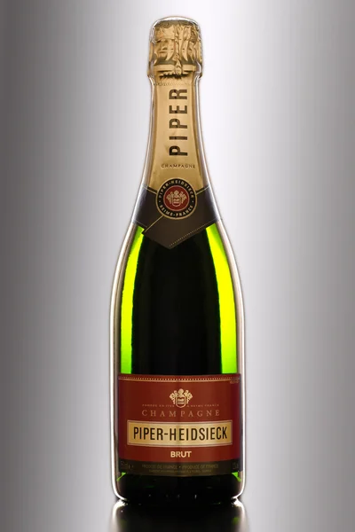 Láhev piper heidsieck — Stock fotografie