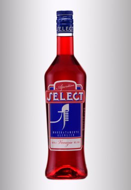 İtalya'da yapılan likör Aperitivo seçin