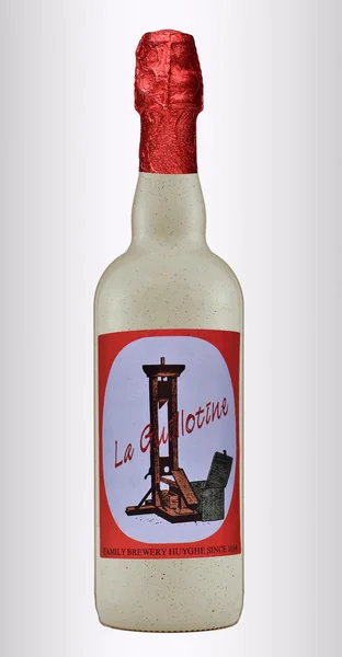 Bottiglia di birra forte La Ghigliottina — Foto Stock