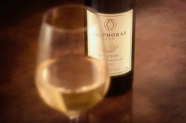 Glass of wine Amphora — Stock Photo, Image