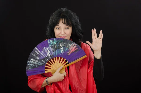 Geisha muestra larga vida y el gesto de prosperidad — Foto de Stock
