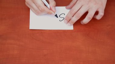 Beyaz kağıda sus sözleri