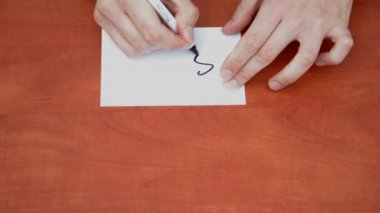 beyaz sayfa üzerinde kelime durdur