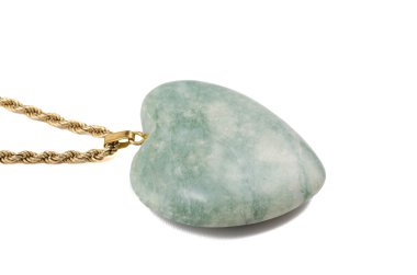 beyaz izole kalp cilalı amazonite