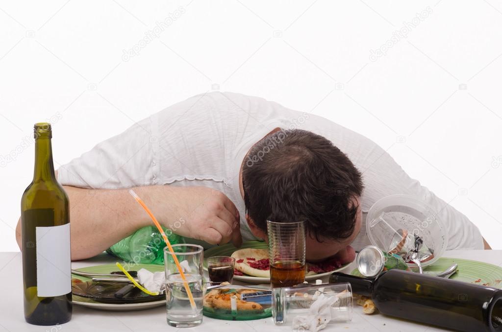 Chronic drinker sleeping in a plate