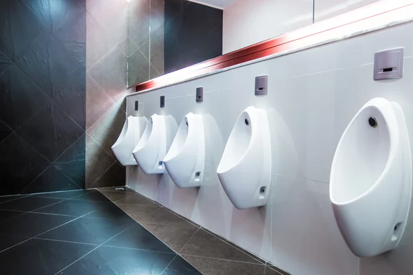 現代のトイレのインテリア — ストック写真