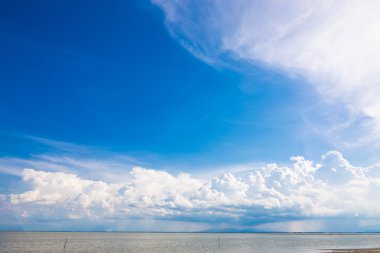 Güzel sahil ve tropikal deniz 