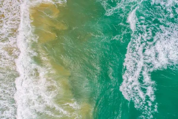 Αεροφωτογραφία Θάλασσα Παραλία Γαλαζοπράσινα Νερά Παραλία Φύση Καλοκαίρι Διακοπές Φόντο — Φωτογραφία Αρχείου