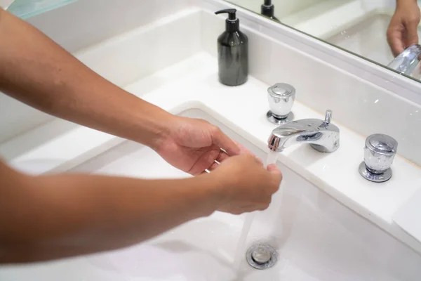 Lavage Des Mains Dans Bassin Hôtel Hygiène Soins Santé — Photo