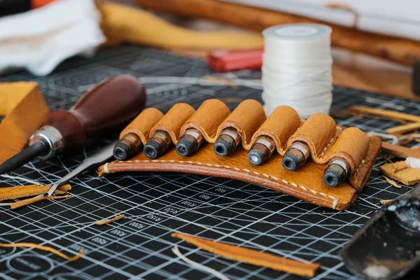 Yellow Leather Bullet Ammo Hold Belt Leather Crafts Working — Stock fotografie