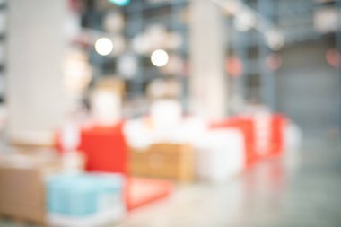 Bulanık arka plan insanları süpermarket iş arka planında alışveriş yapıyor