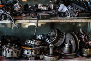 Atölye taşımacılığı sektöründe motosiklet motoru ve dişli onarımı