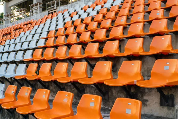 Laranja Branco Estádios Anfiteatro Vazio Assentos Plástico — Fotografia de Stock