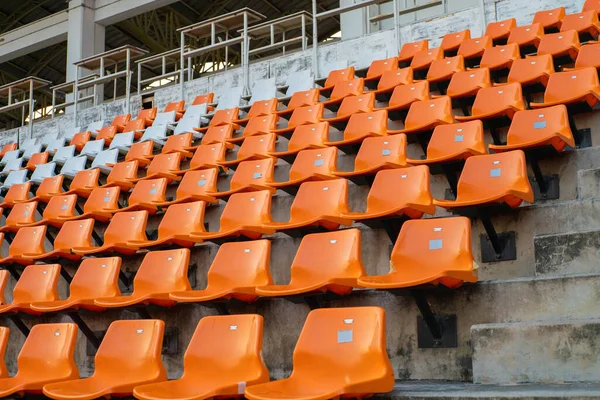 Laranja Branco Estádios Anfiteatro Vazio Assentos Plástico — Fotografia de Stock