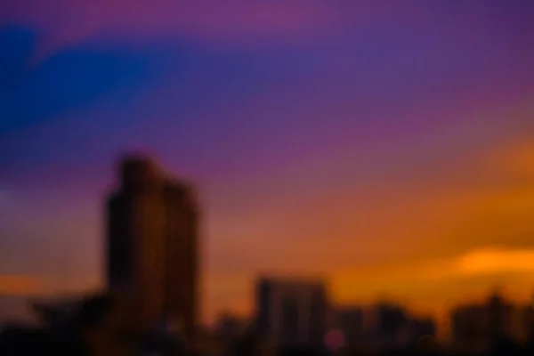 Αφηρημένη Θολή Πόλη Κτίριο Πολύχρωμο Ηλιοβασίλεμα Ουρανό Επιχειρηματικό Υπόβαθρο — Φωτογραφία Αρχείου