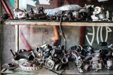 Mechanical repair transmission engine gear in car fix shop