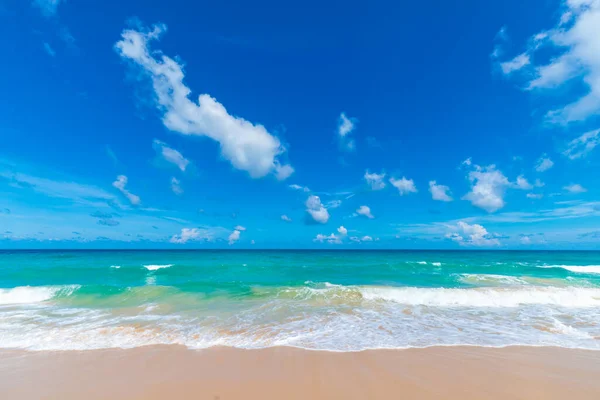 White Sand Tropical Beach Blue Sky Cloud Nature Vacation — Stock fotografie