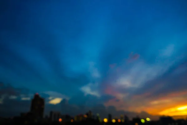 Resumen Borrosa Silueta Cielo Nube Ciudad Crepúsculo Color Negocio Fondo —  Fotos de Stock