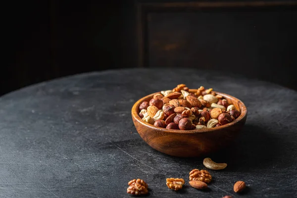 Mixed nuts in a bowl — Stock Photo, Image