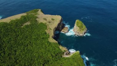 Mandalika çevresindeki deniz manzarası. Güney Lombok 'taki Gili Adası