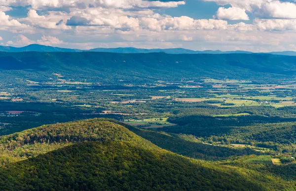 Pohled na údolí shenandoah a Appalačské pohoří od — Stock fotografie