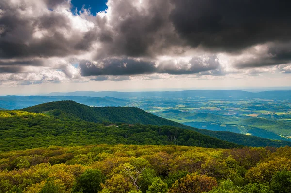 View of the Blue Ridge and Shenandoah Valley from Stony Man Moun — Stock Photo, Image