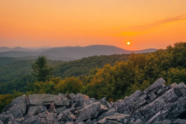 Vista Del Amanecer Desde Cumbre Blackrock Parque Nacional Shenandoah Virginia — Foto de Stock