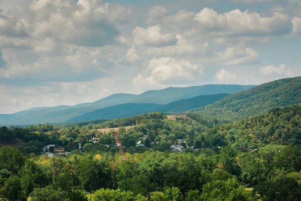 Keyser Batı Virginia Yakınlarındaki Dağların Manzarası — Stok fotoğraf
