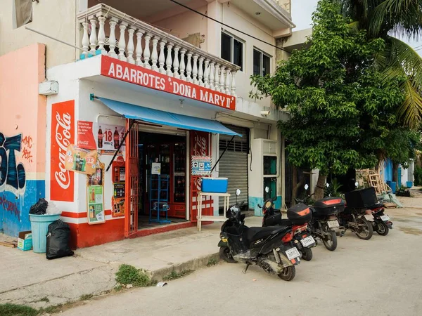 Small Grocery Store Hand Painted Coca Cola Sign Tulum Quintana — Foto Stock