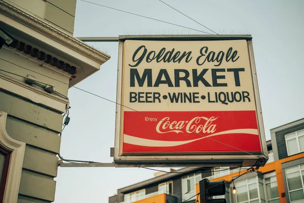 Golden Eagle Market Vintage Sign Mission District San Francisco California — Stock Photo, Image