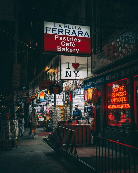 Bella Ferrara Vintage Signs Night Little Italy Manhattan New York — Stock Fotó