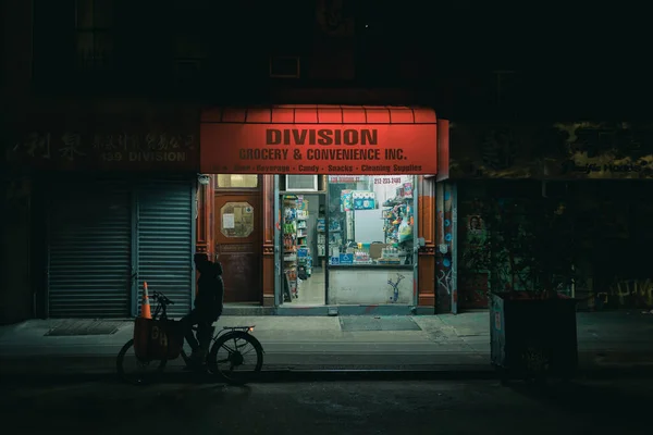 Division Grocery Convenience Sign Night Chinatown Manhattan Nova Iorque — Fotografia de Stock