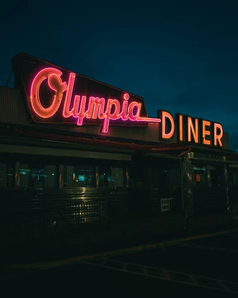 Olympia Diner Årgång Neon Tecken Natten Newington Connecticut — Stockfoto