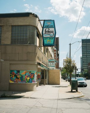 Lemay Mücevherat Vintage tabelası, Manchester, New Hampshire