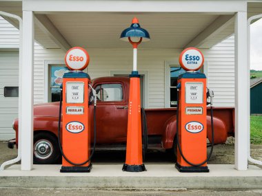 Tarihi Esso benzin istasyonu, Jasper, New York