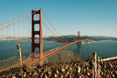 Sausalito, California 'dan Golden Gate Köprüsü manzarası