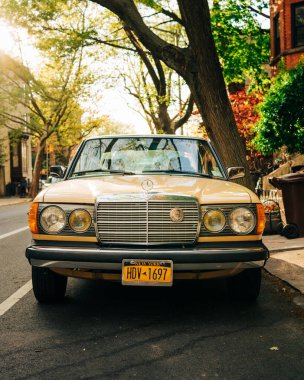 Klasik Mercedes, Park Slope, Brooklyn, New York 'ta