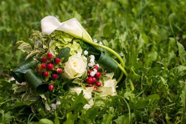 Düğün buketi çim